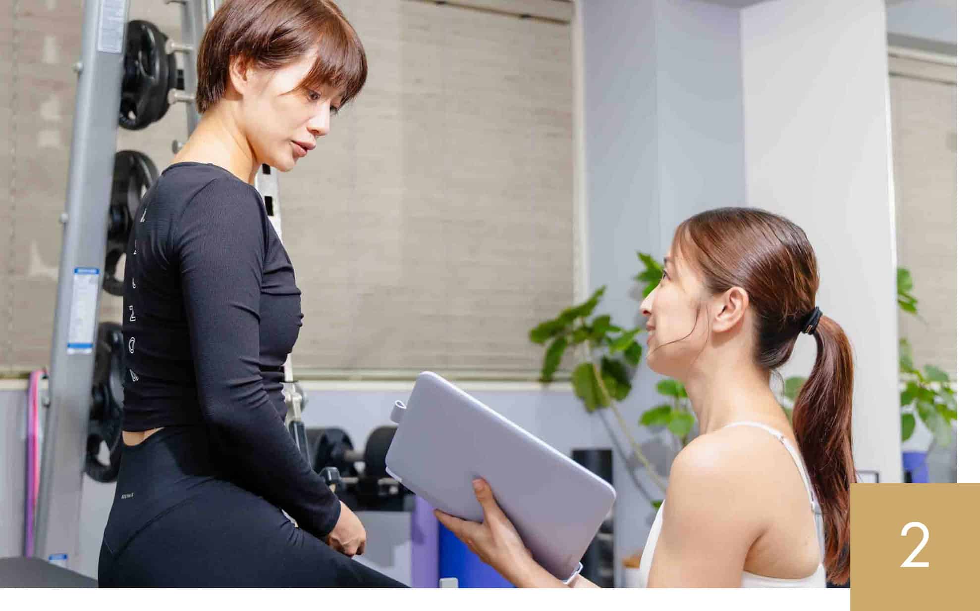 arii_ad_img-02_sp@2x 2 24時間お食事スタディチャット 1ヶ月間は毎日実践形式で、お食事の知識をお渡しします。無理な食事制限は×。毎日のお食事を見せていただきながら、毎日の体調の中で何を選択していくかを身につけ、一生続けられる食事の選び方を学べます。